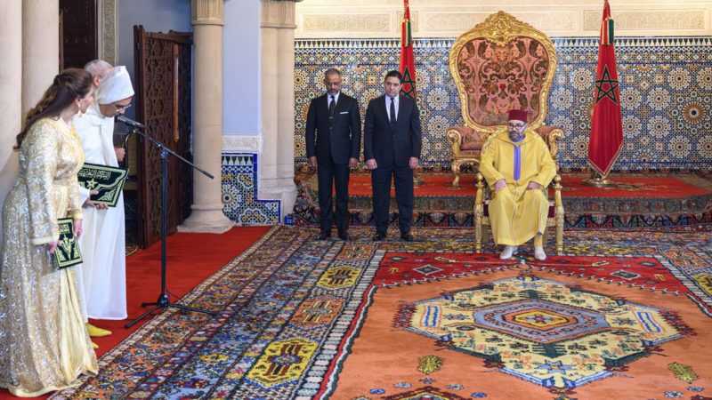 Le Roi Mohammed VI reçoit les nouveaux ambassadeurs